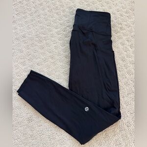 Lululemon leggings size 4